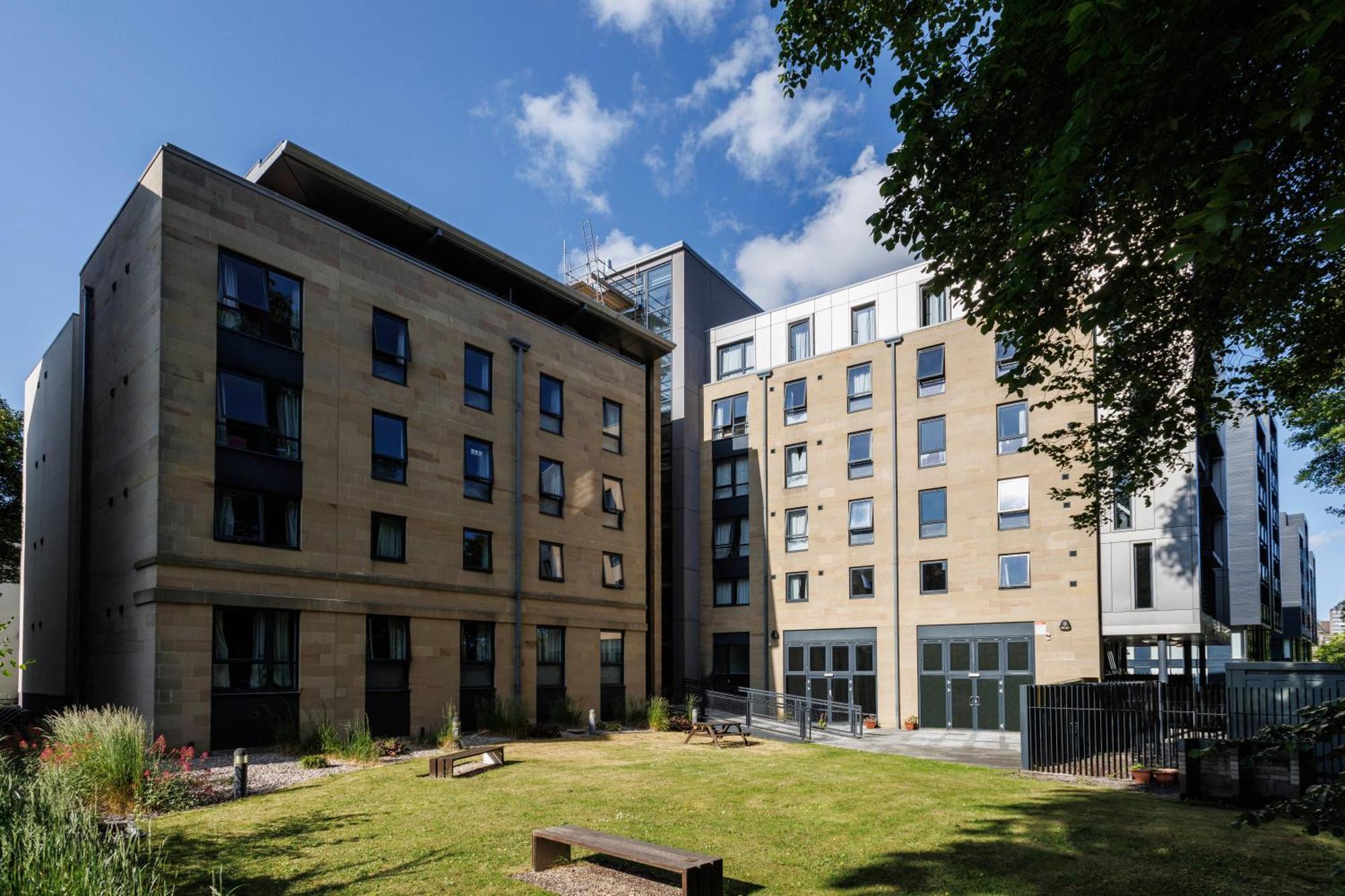 Unite Students - Chalmers Street - The Meadows Единбург Екстериор снимка